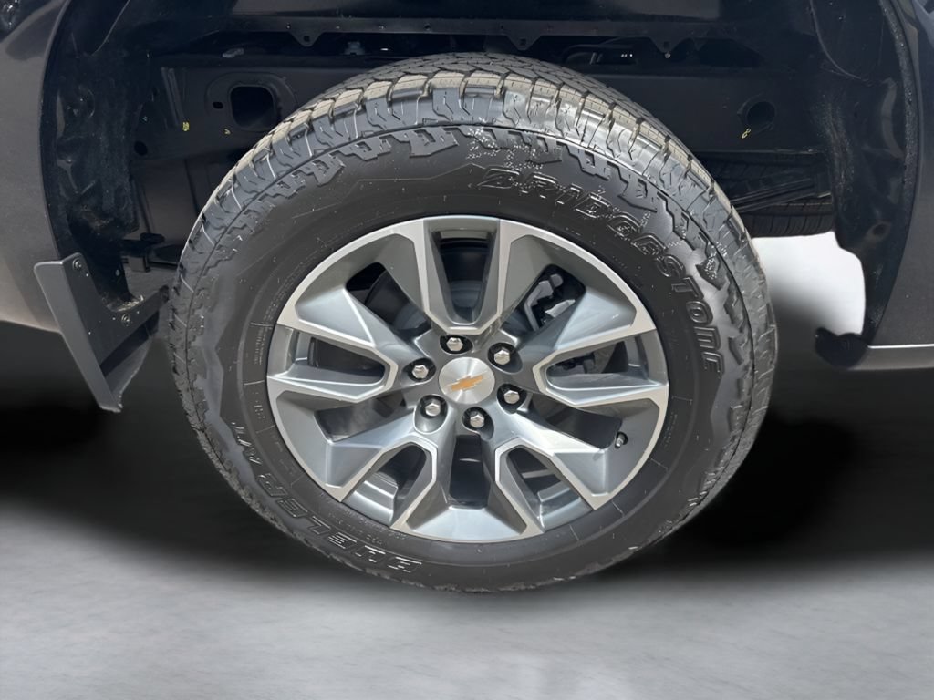 Used 2026 Chevrolet Silverado 1500 LT AWD/4WD image 35