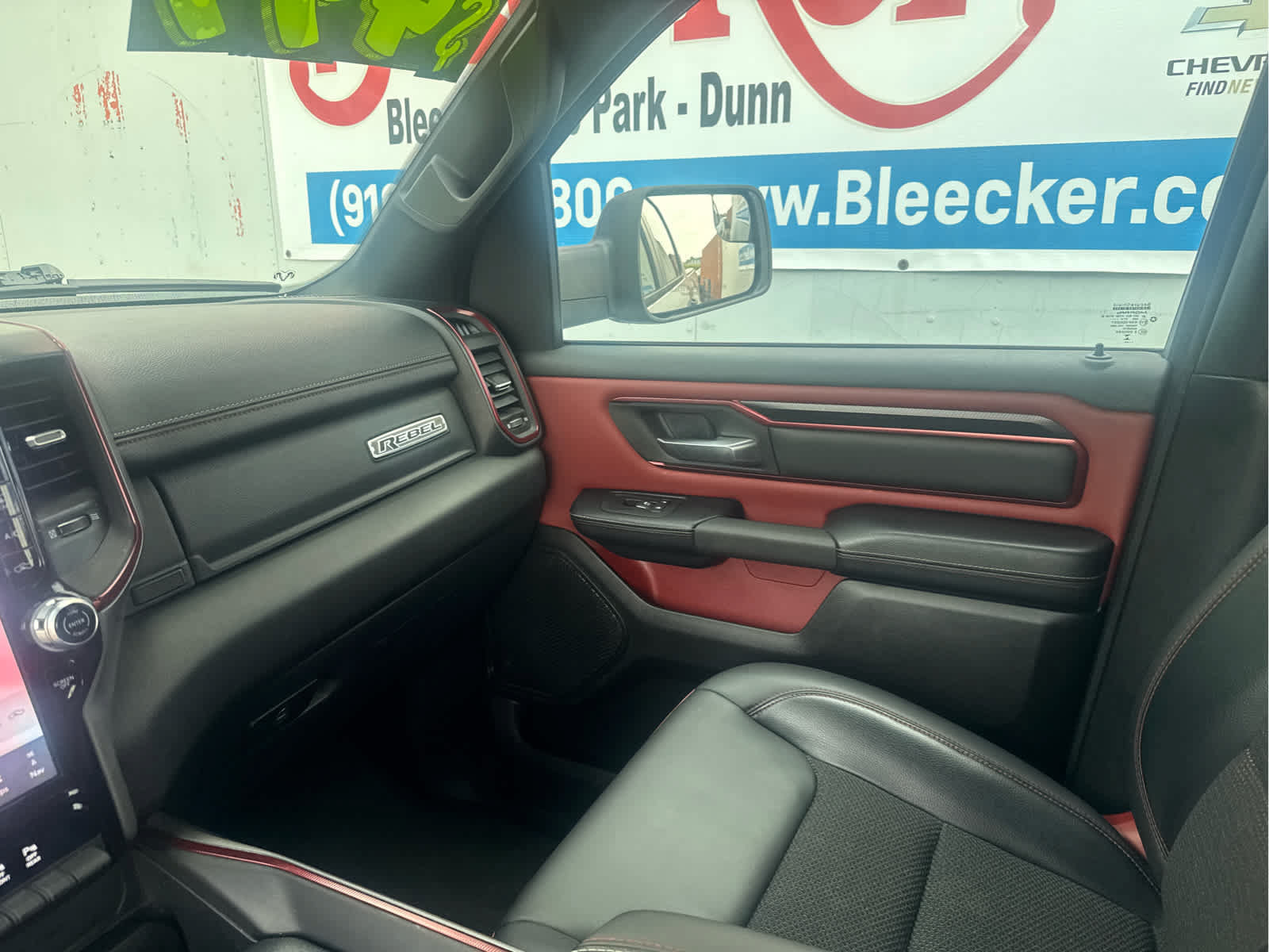 Used 2025 RAM 1500 Rebel w/ Rebel Level 1 Equipment Group AWD/4WD image 29