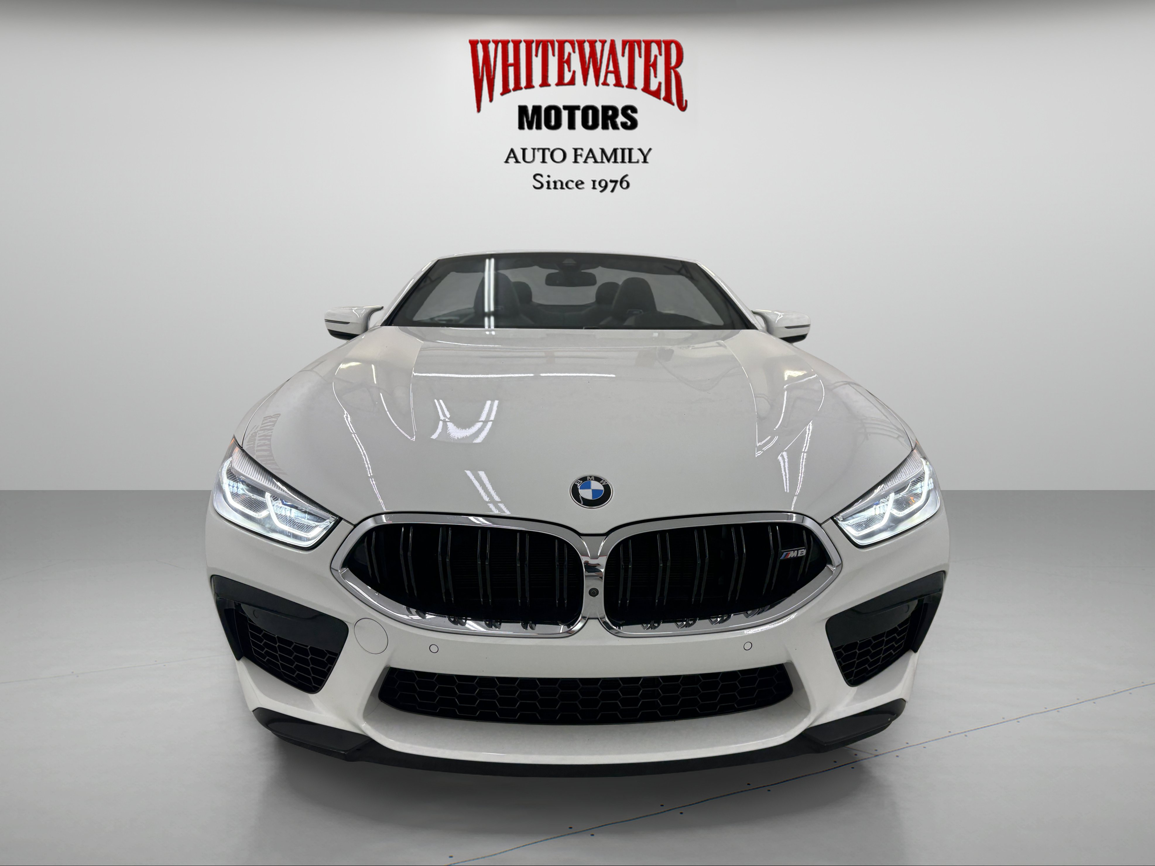 Used 2020 BMW M8 Convertible w/ Driving Assistance Package AWD/4WD image 11