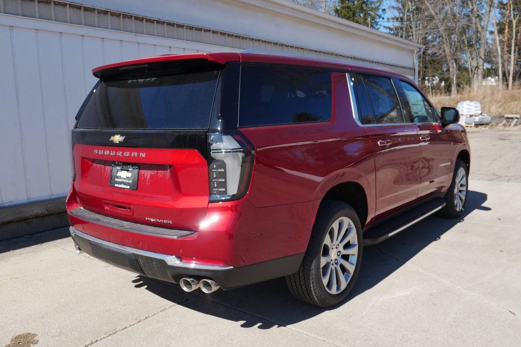 New 2026 Chevrolet Suburban Premier image 7
