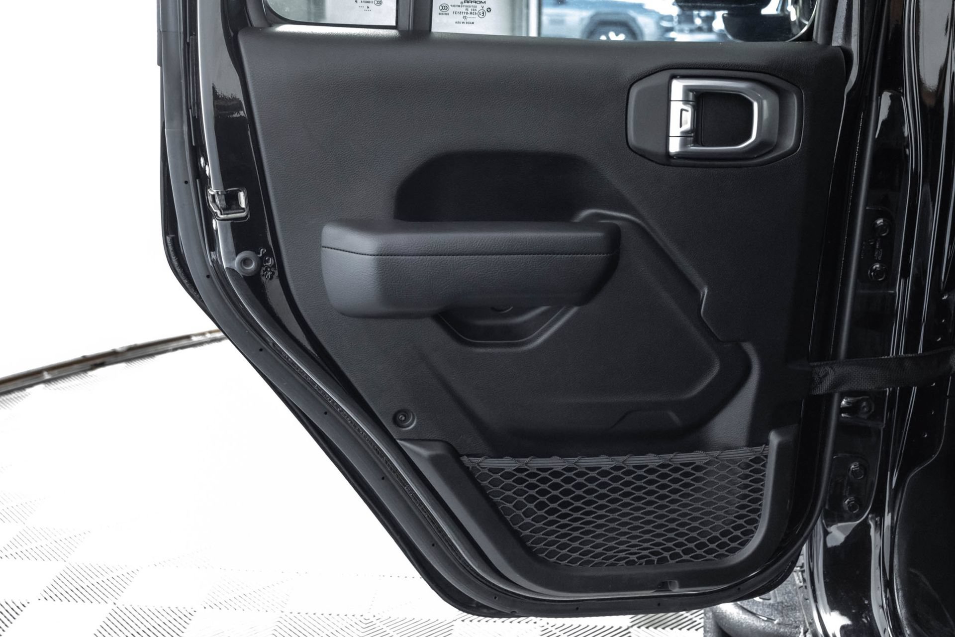 Used 2025 Jeep Wrangler Unlimited Sport AWD/4WD image 35