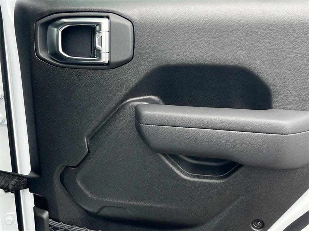 New 2025 Jeep Wrangler Willys image 17