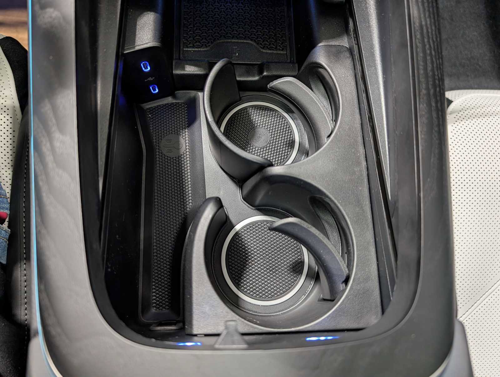 New 2026 Mercedes-Benz E 53 AMG e 4MATIC Sedan image 27