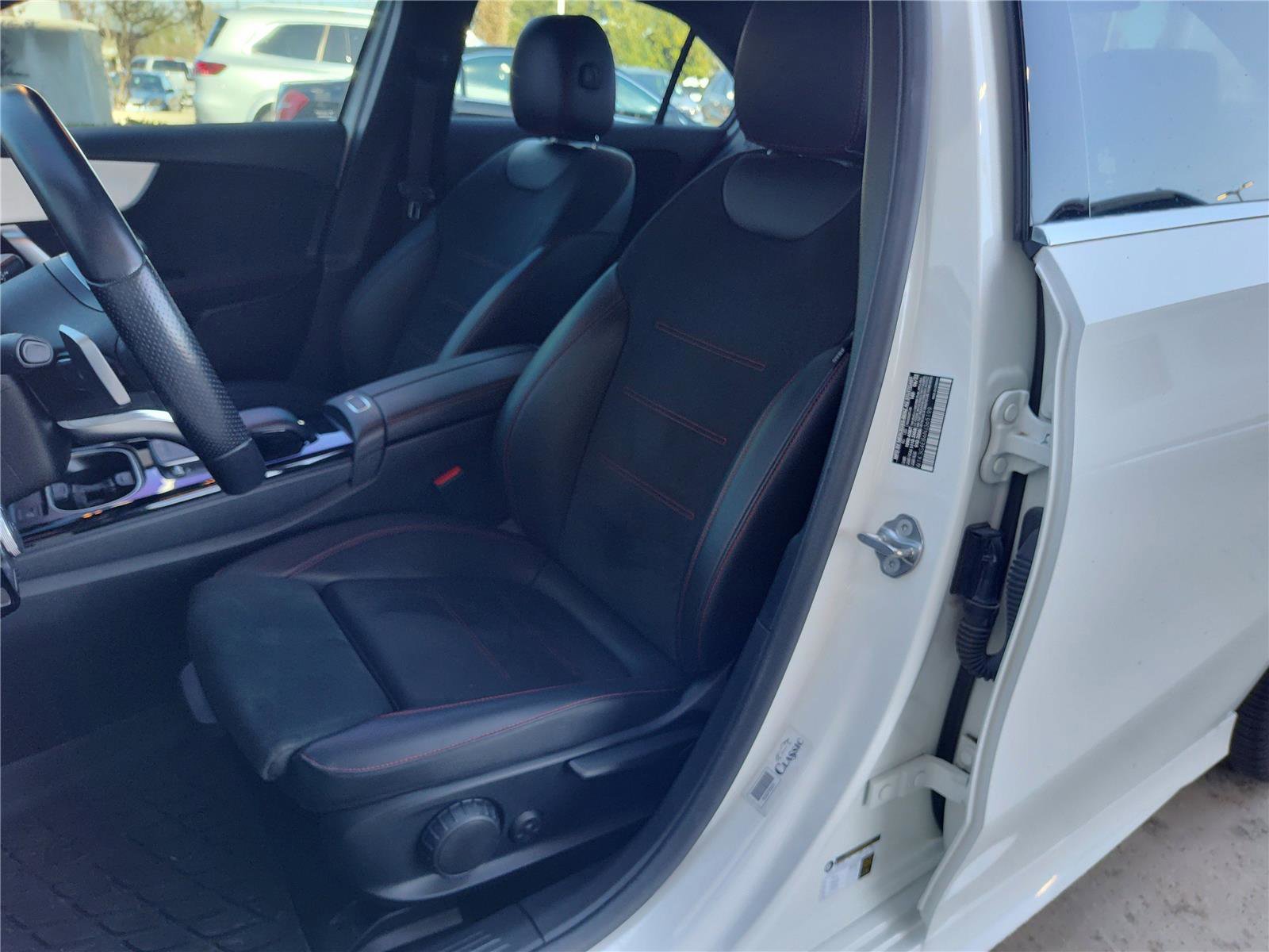 Used 2022 Mercedes-Benz A 220 image 15