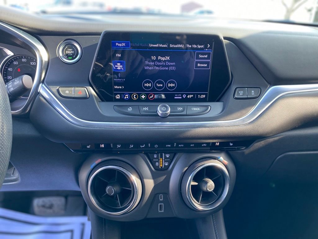 Used 2021 Chevrolet Blazer LT image 25