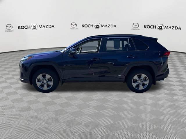 Used 2024 Toyota RAV4 XLE w/ Convenience Package AWD/4WD image 4