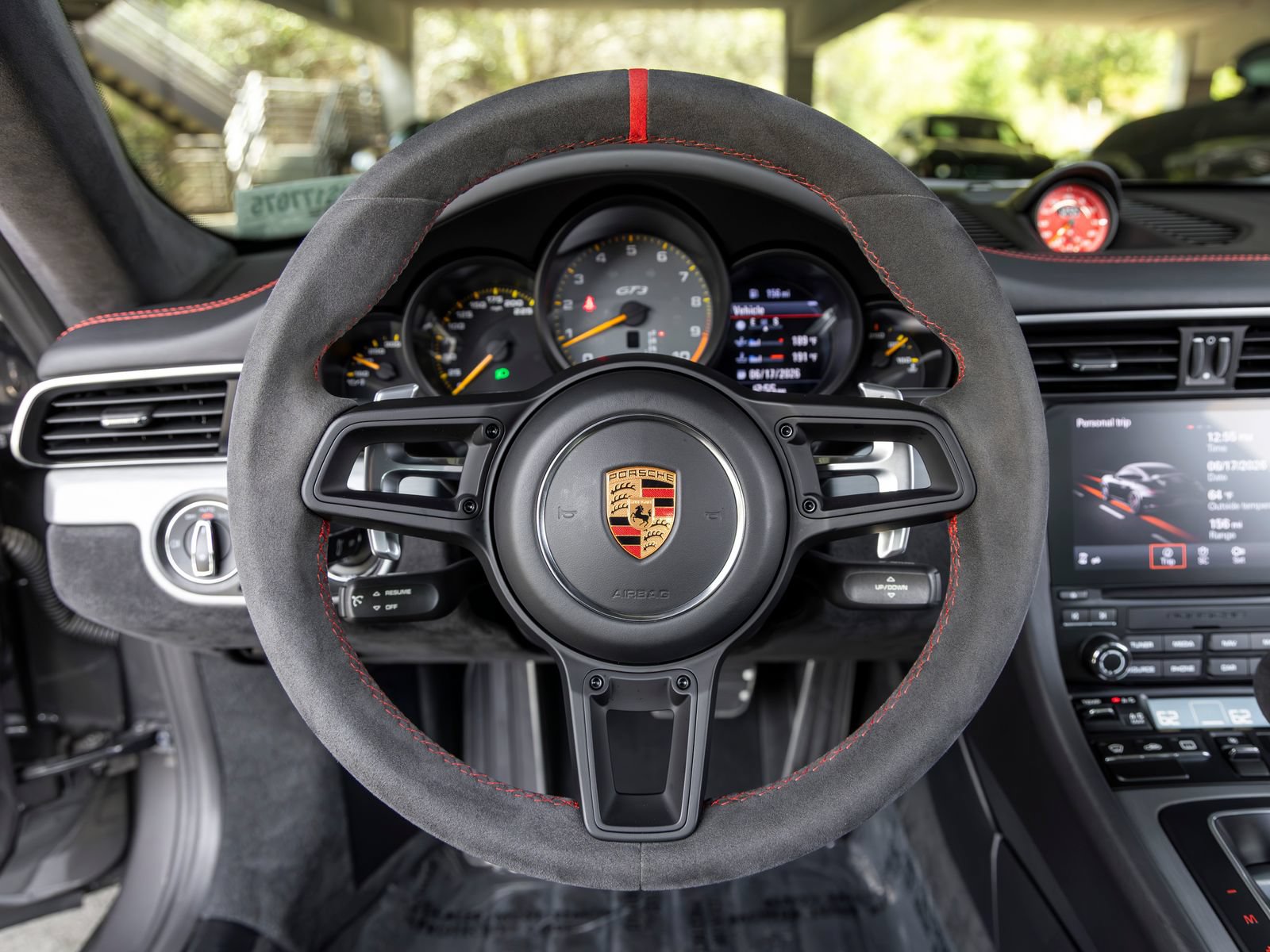 Certified 2018 Porsche 911 GT3 RWD image 37