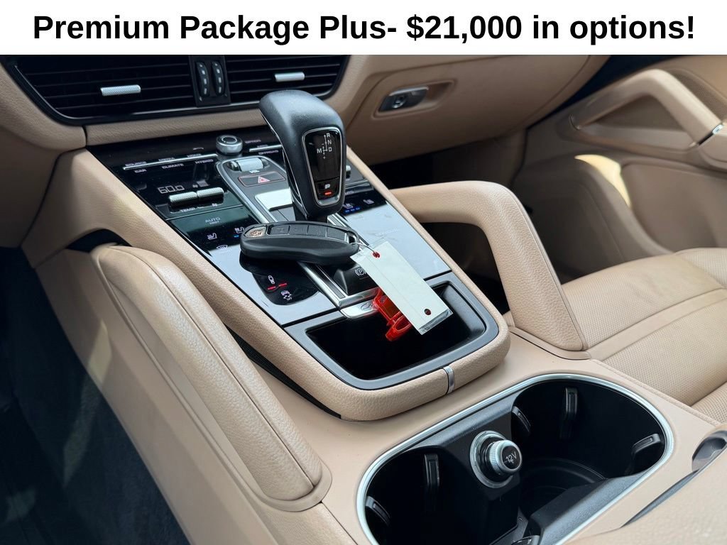 Used 2020 Porsche Cayenne E-Hybrid w/ Premium Plus Package AWD/4WD image 59