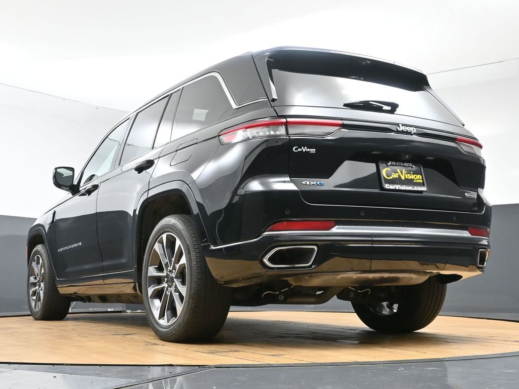 Used 2023 Jeep Grand Cherokee Overland w/ Advanced Protech Group III AWD/4WD image 54