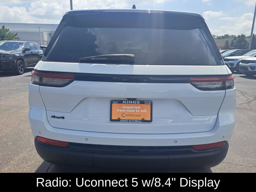 Certified 2023 Jeep Grand Cherokee Altitude AWD/4WD image 5