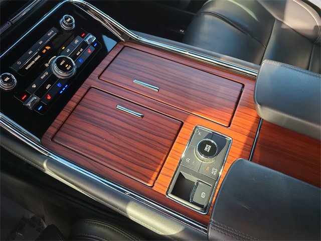 Used 2024 Lincoln Navigator Premiere image 37