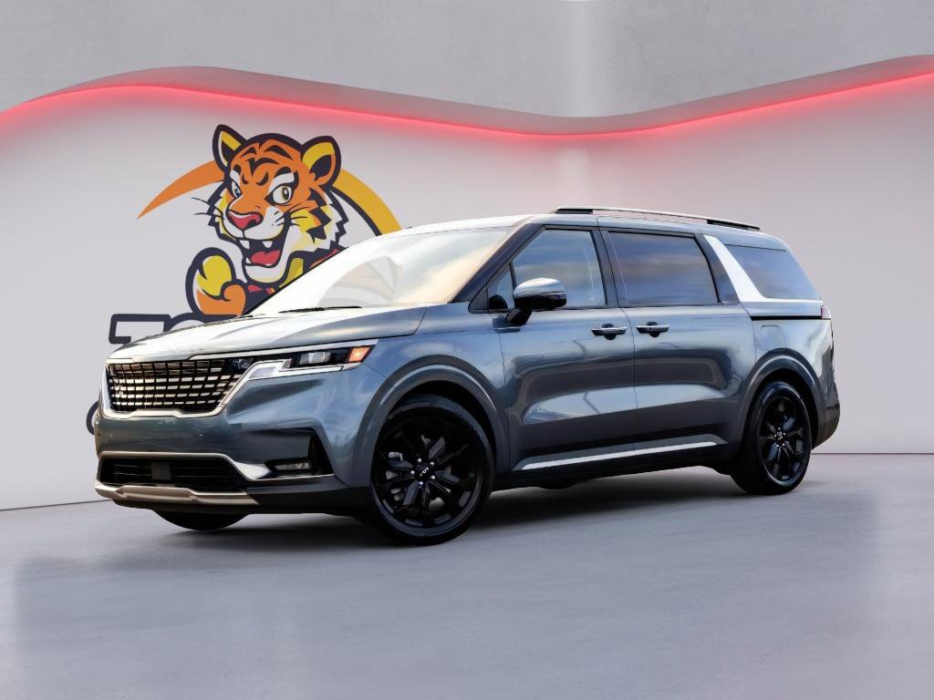 Used 2023 Kia Carnival SX video 1