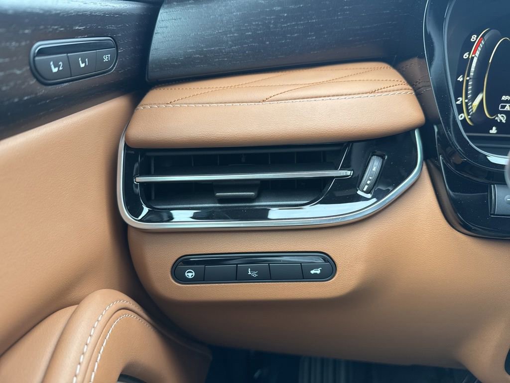 New 2026 INFINITI QX60 Autograph image 11