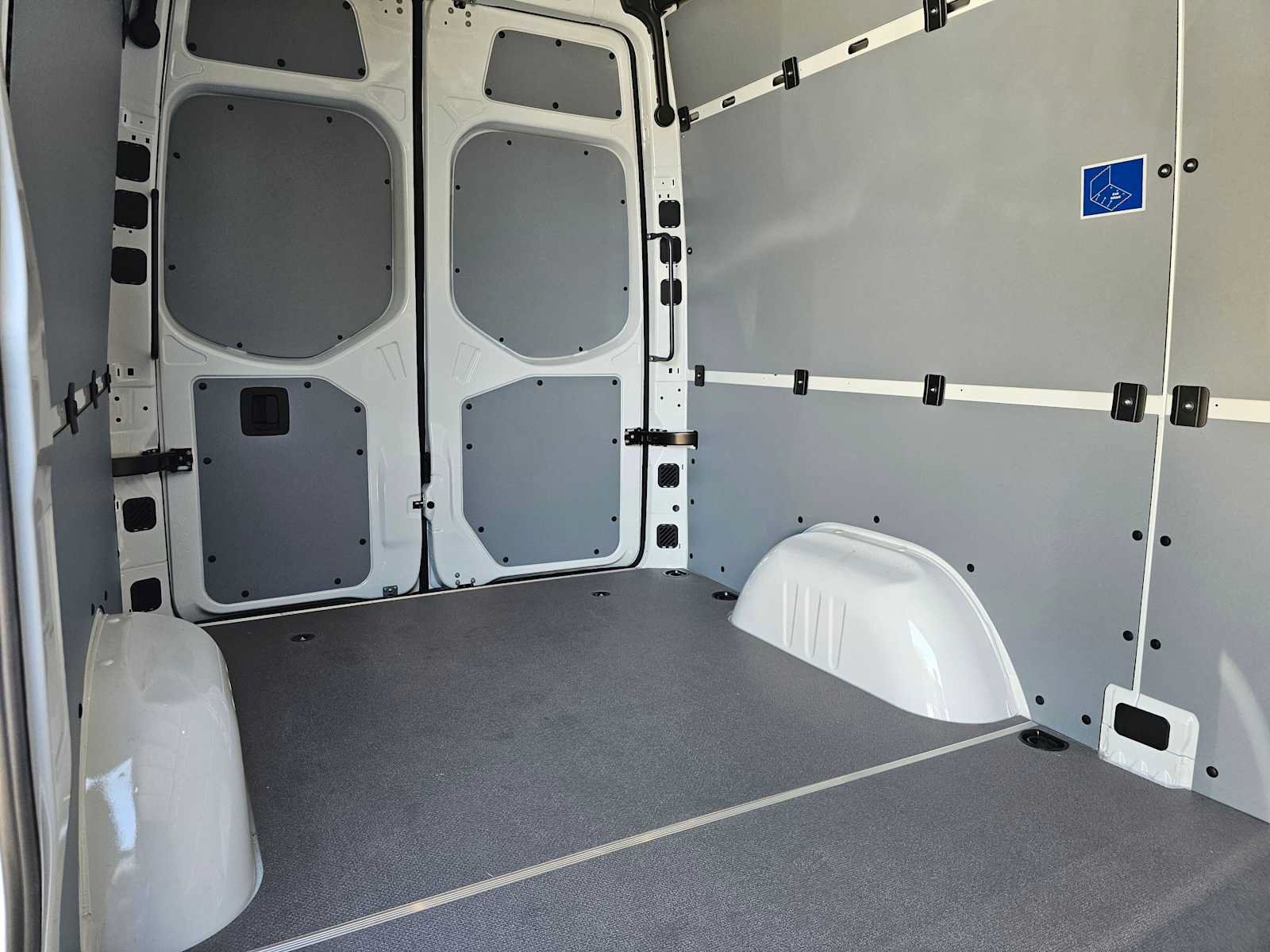 Used 2026 Mercedes-Benz Sprinter 2500 image 13