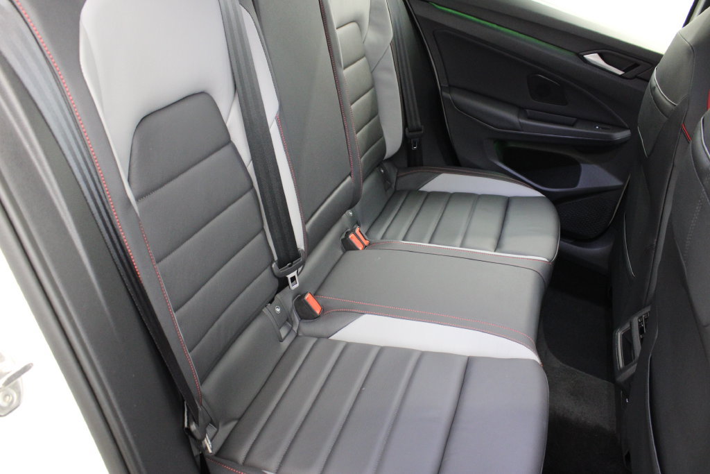 Certified 2023 Volkswagen GTI SE FWD image 20