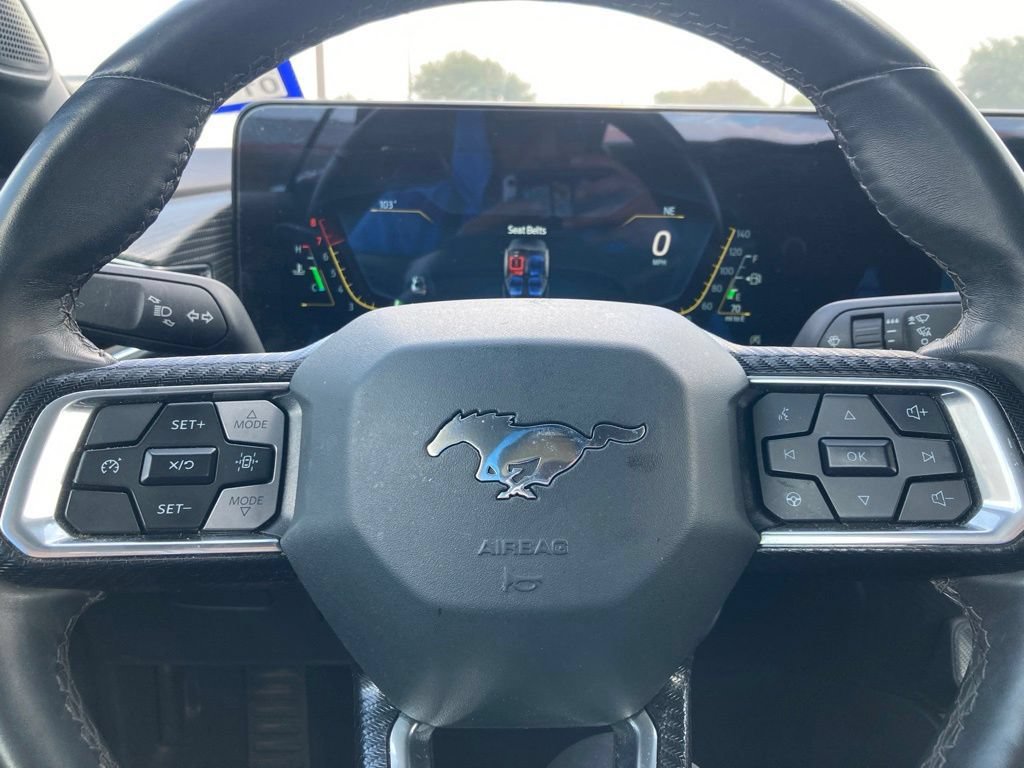 Used 2025 Ford Mustang Premium RWD image 16