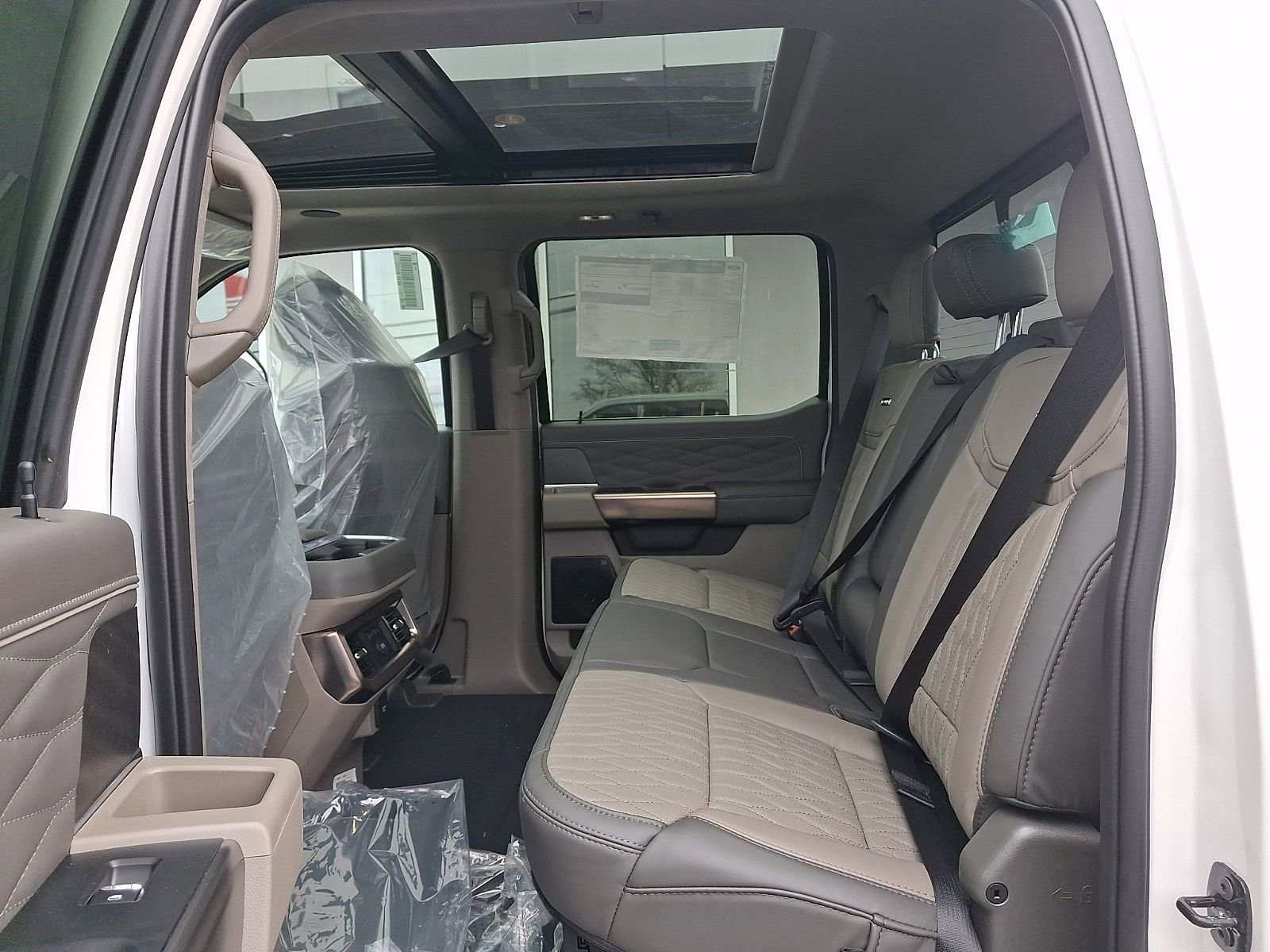 New 2026 Ford F450 Platinum w/ Platinum Plus Package image 7