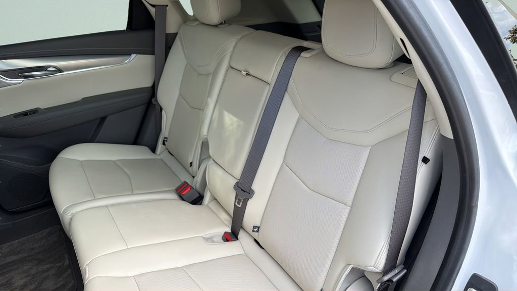 Used 2021 Cadillac XT5 Premium Luxury FWD image 32