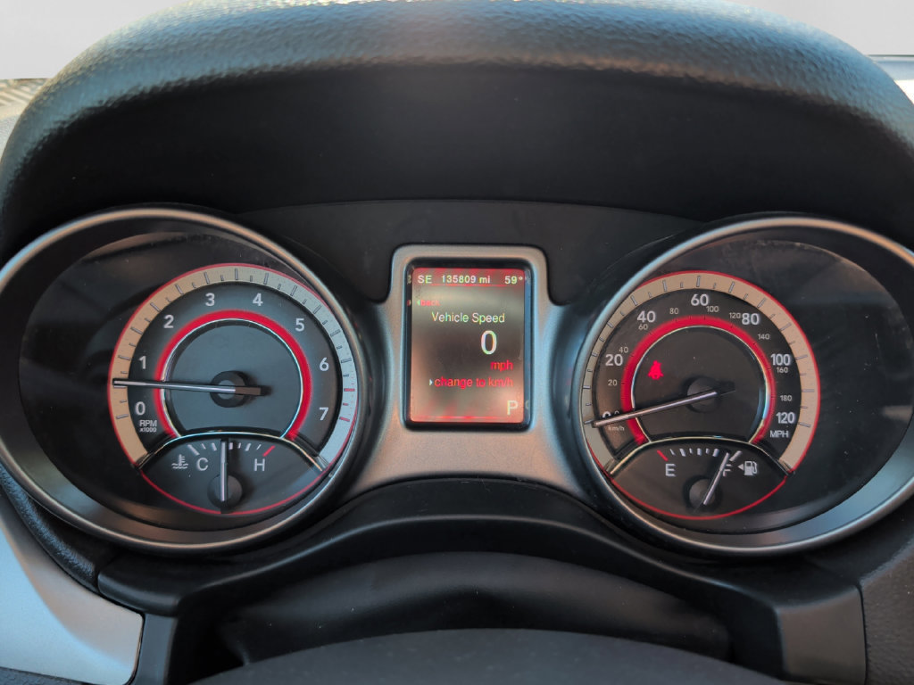 Used 2018 Dodge Journey Crossroad w/ Nav & Sun Group AWD/4WD image 10