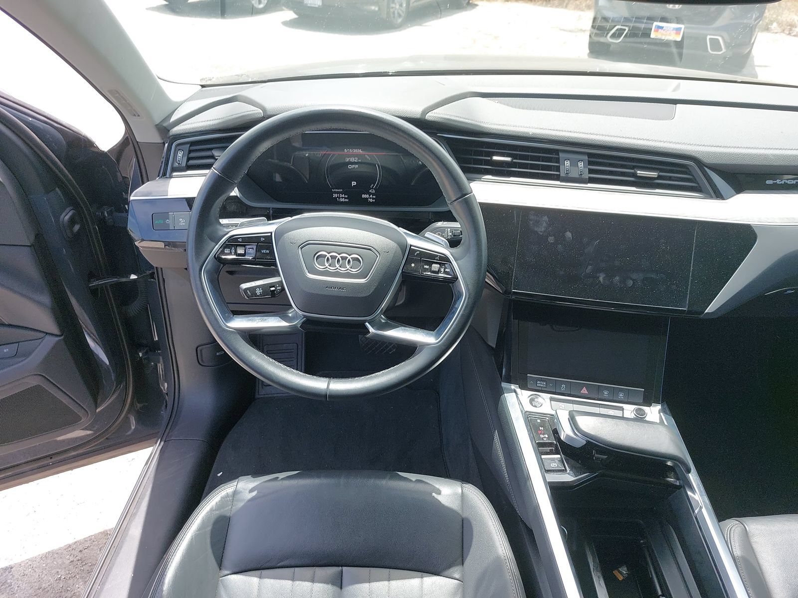 Used 2024 Audi Q8 e-tron Premium Plus AWD/4WD image 6
