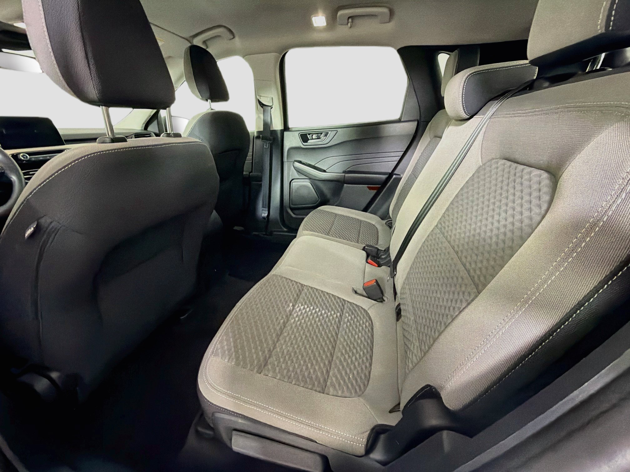 Used 2022 Ford Escape SE AWD/4WD image 25
