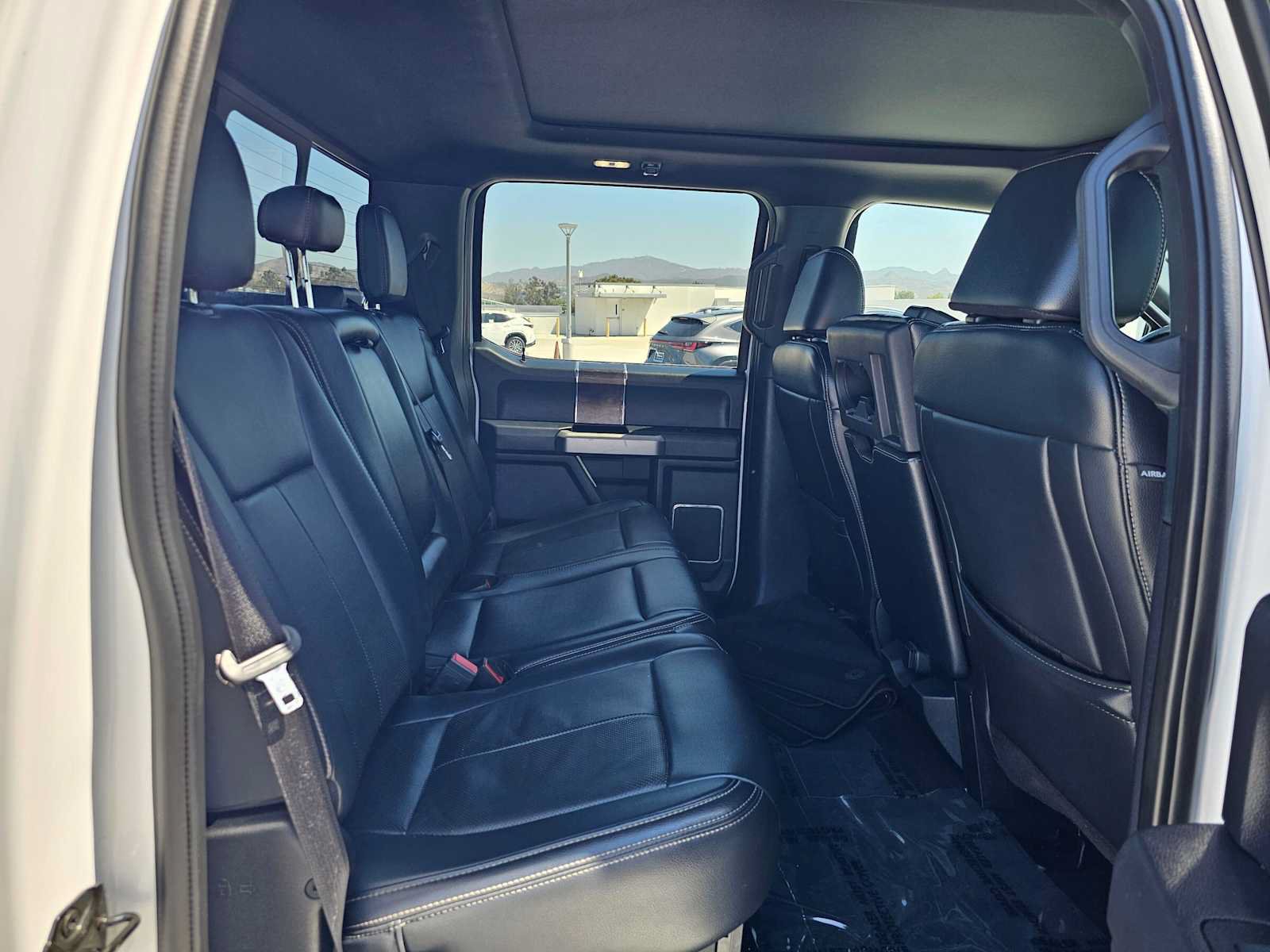 Used 2022 Ford F350 Lariat AWD/4WD image 12