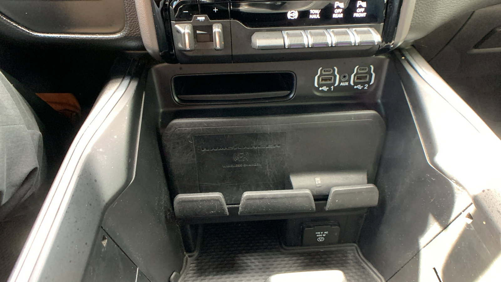 Used 2020 RAM 2500 Laramie AWD/4WD image 17