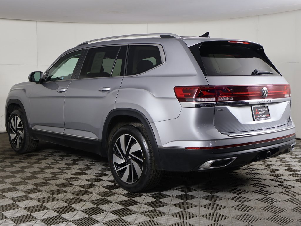 Used 2024 Volkswagen Atlas SEL image 13