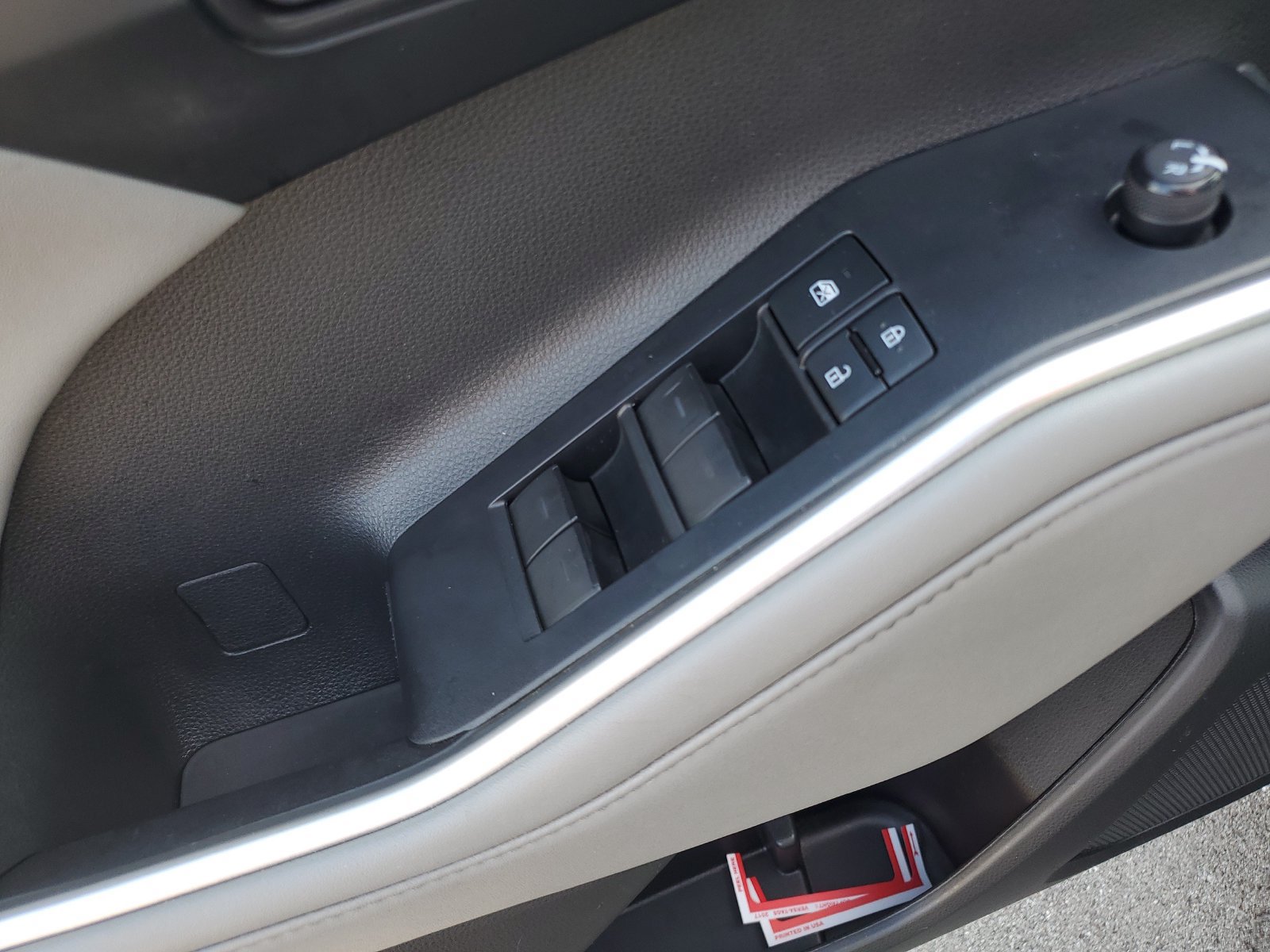 Certified 2022 Toyota Highlander XLE AWD/4WD image 23