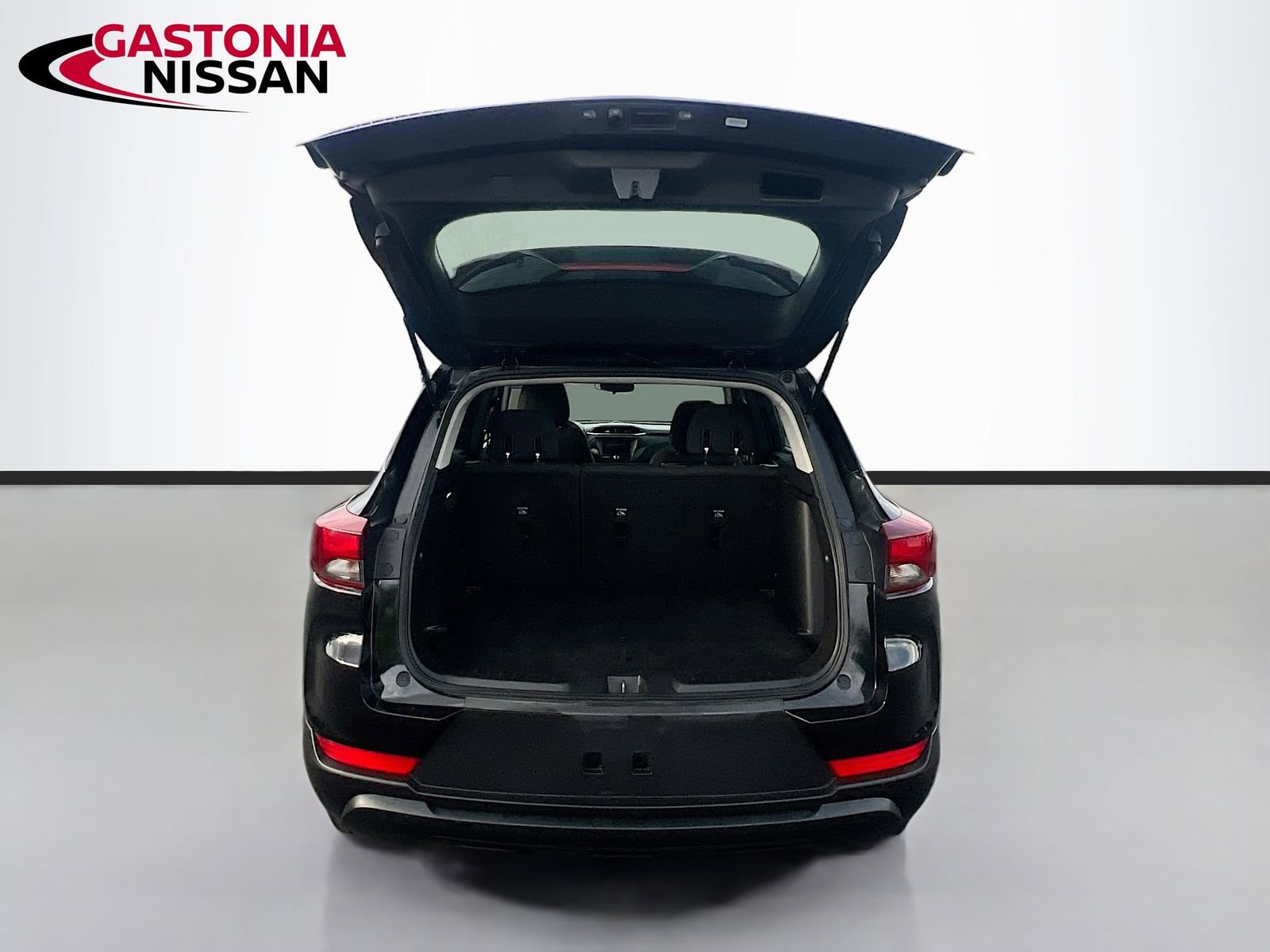 Used 2023 Chevrolet TrailBlazer LS image 34