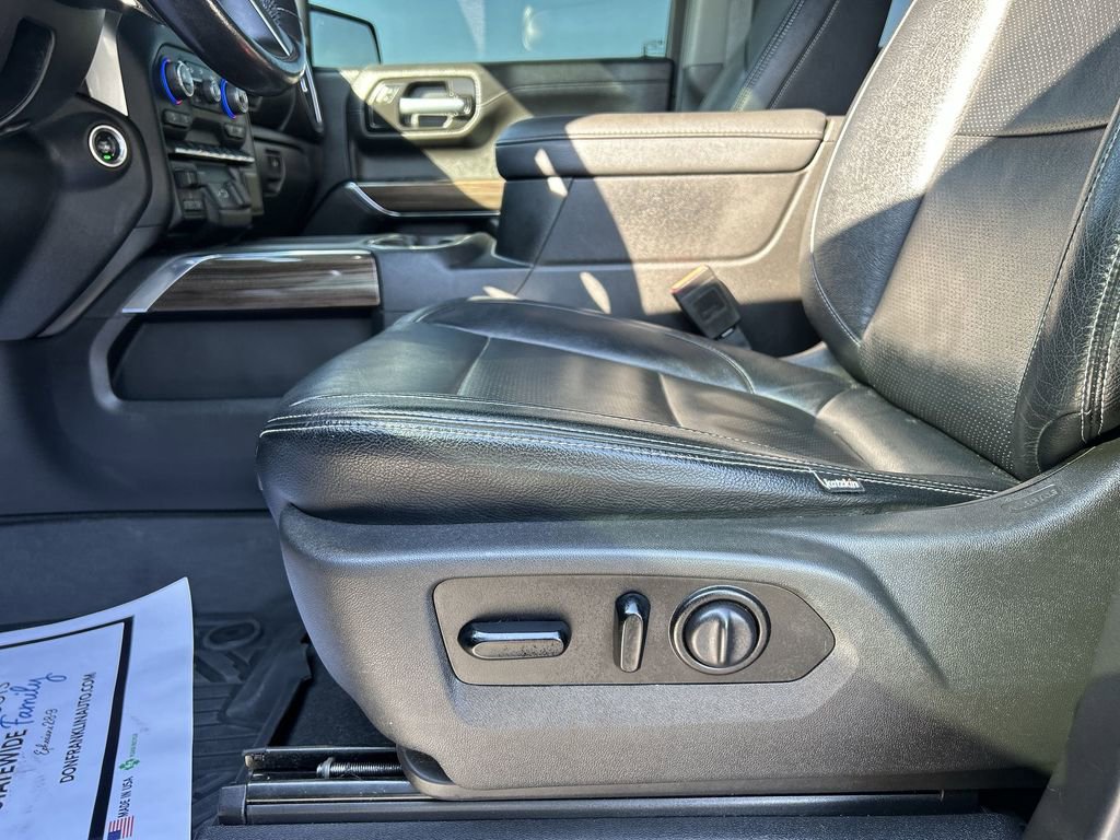 Used 2021 Chevrolet Silverado 1500 LT Trail Boss image 18