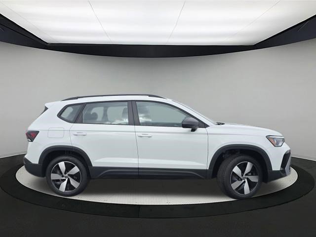 New 2026 Volkswagen Taos S image 8