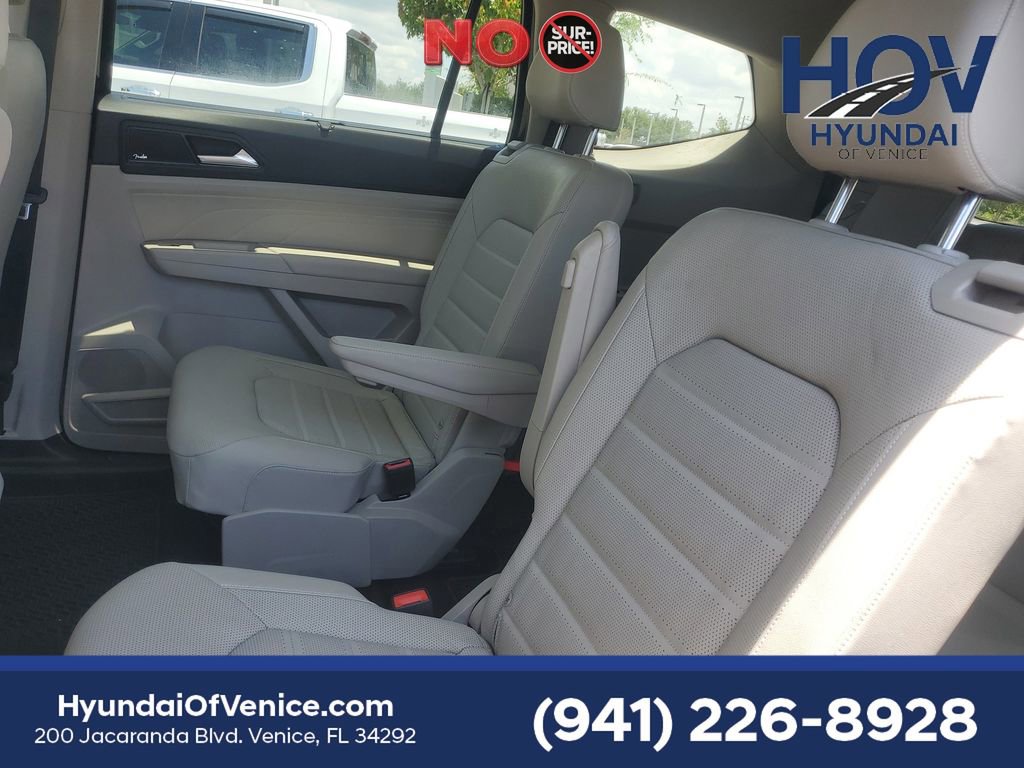 Used 2023 Volkswagen Atlas SEL Premium AWD/4WD image 14
