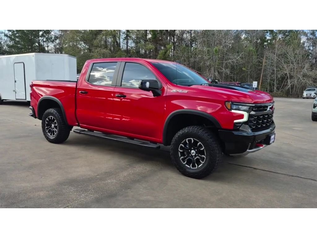 Used 2026 Chevrolet Silverado 1500 ZR2 image 2
