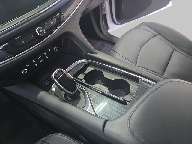 Used 2021 Buick Enclave Essence image 28