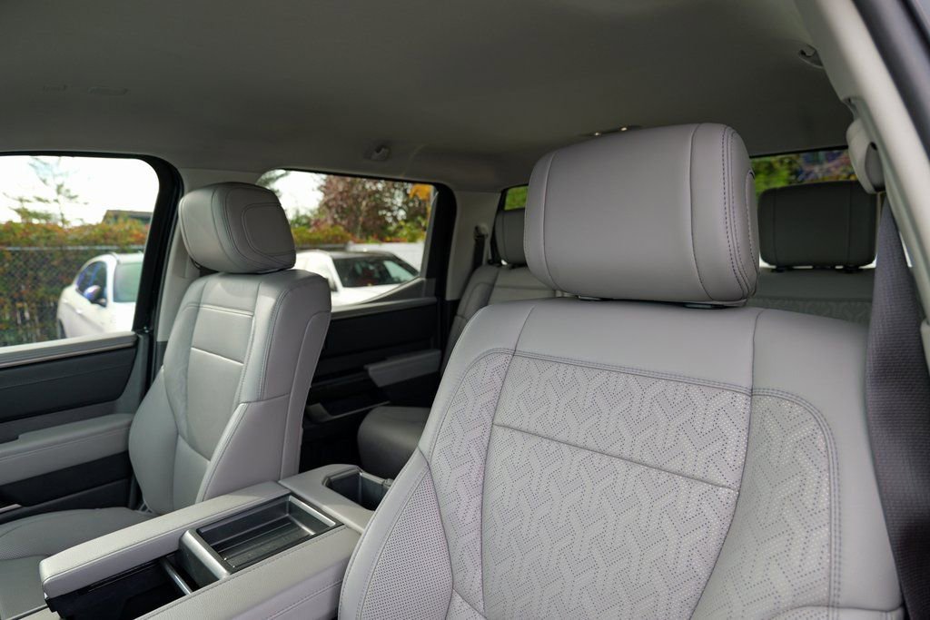 Used 2023 Toyota Tundra Limited image 24