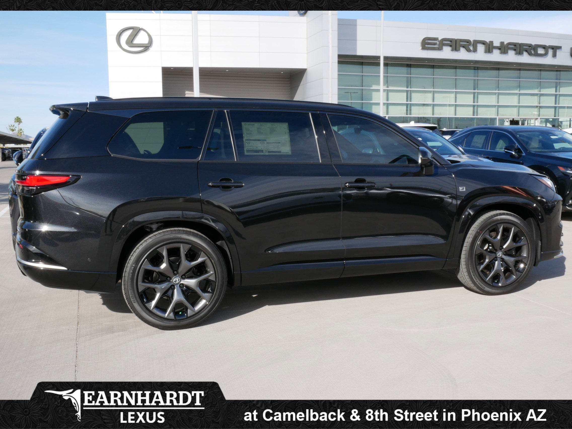 New 2026 Lexus TX 500h AWD image 7