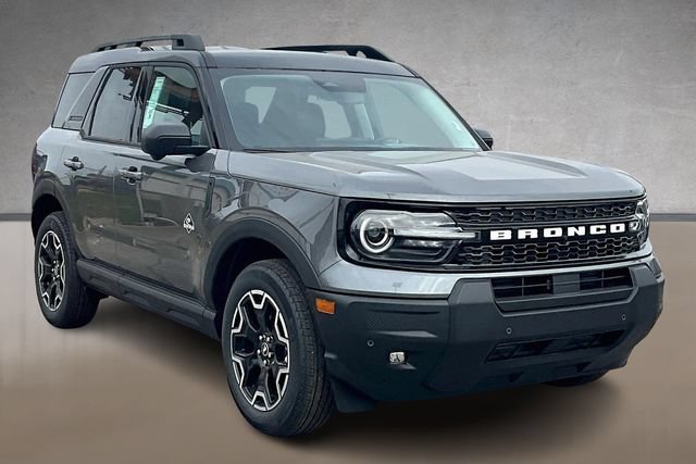 New 2025 Ford Bronco Sport Outer Banks w/ Outer Banks Tech Package+ AWD/4WD image 2