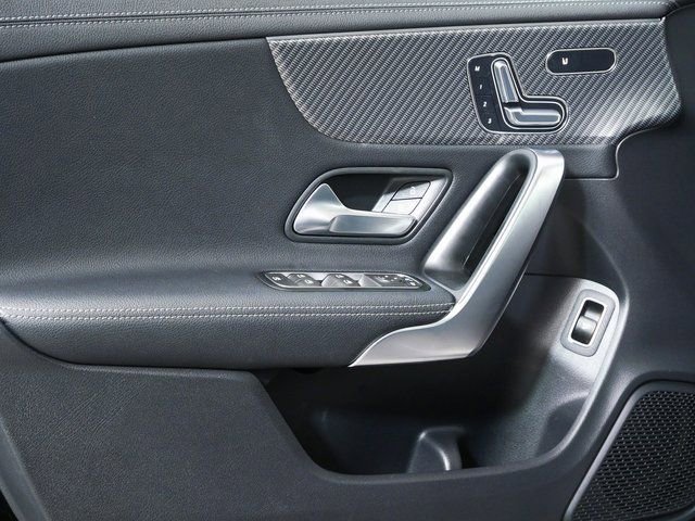 Used 2024 Mercedes-Benz CLA 250 image 6