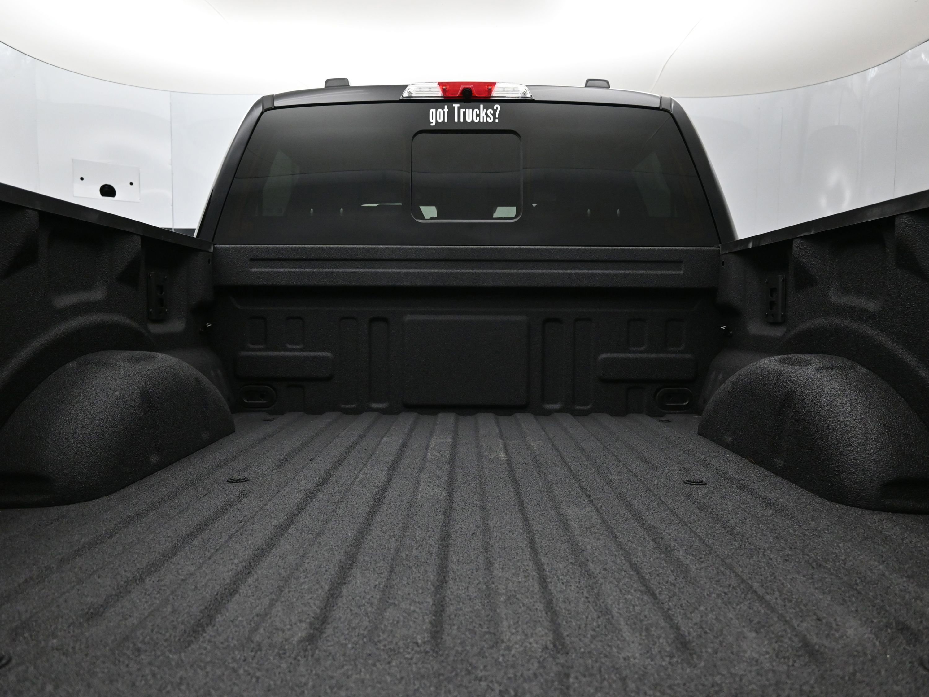 Used 2025 Ford F150 Platinum w/ FX4 Off-Road Package image 7