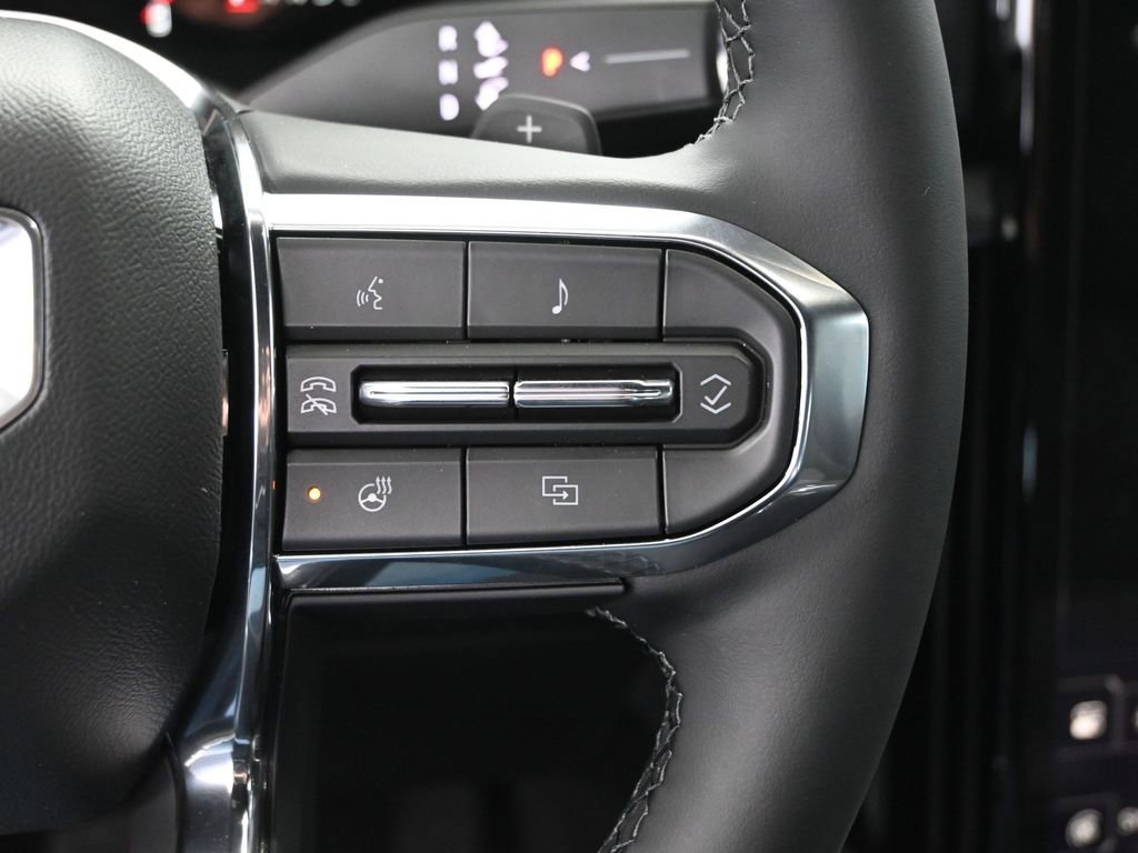 New 2025 GMC Acadia Elevation image 31