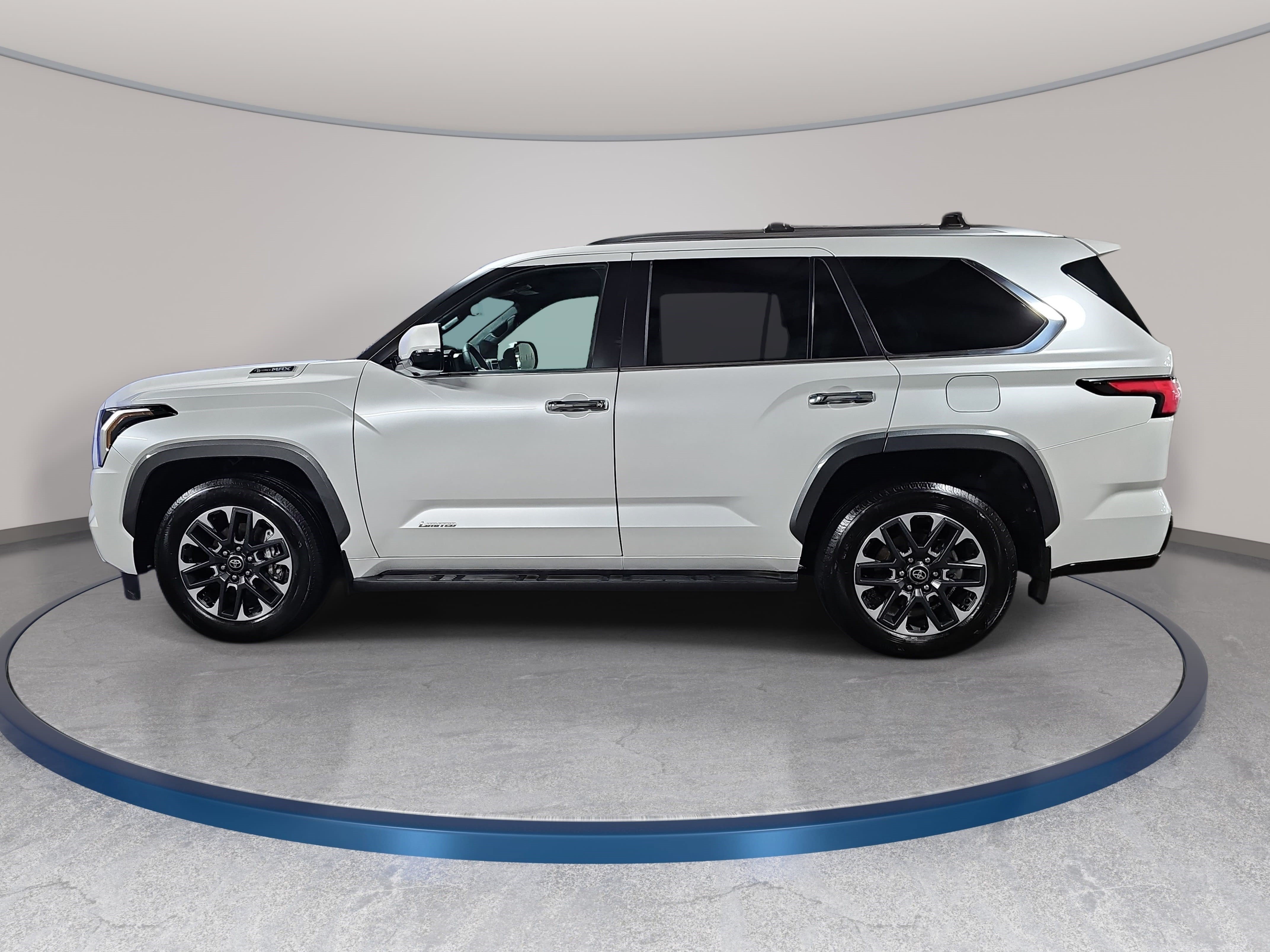 Used 2026 Toyota Sequoia Limited AWD/4WD image 8