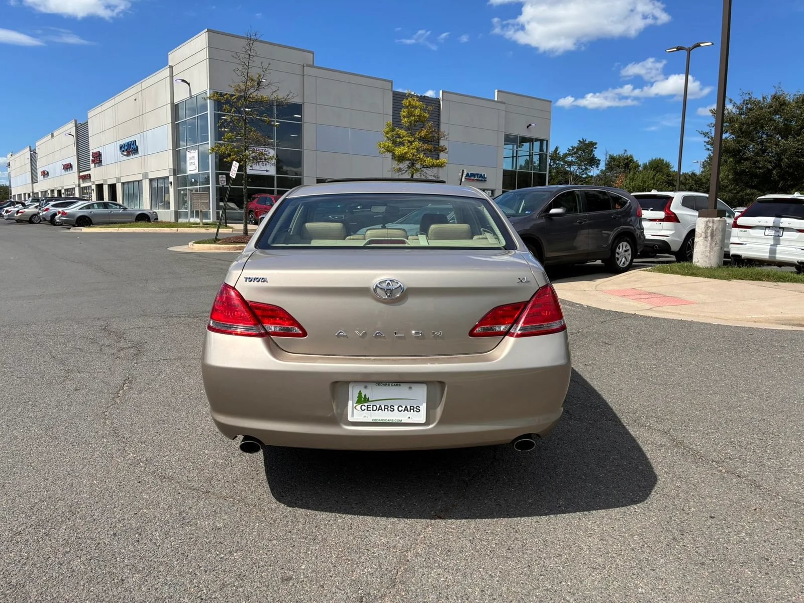 Used 2005 Toyota Avalon XL FWD image 6