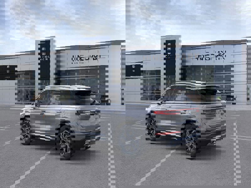 New 2026 Lincoln Corsair Premiere image 4