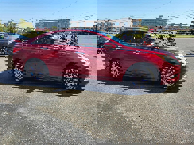 Used 2013 Hyundai Sonata Limited w/ Premium Pkg image 4