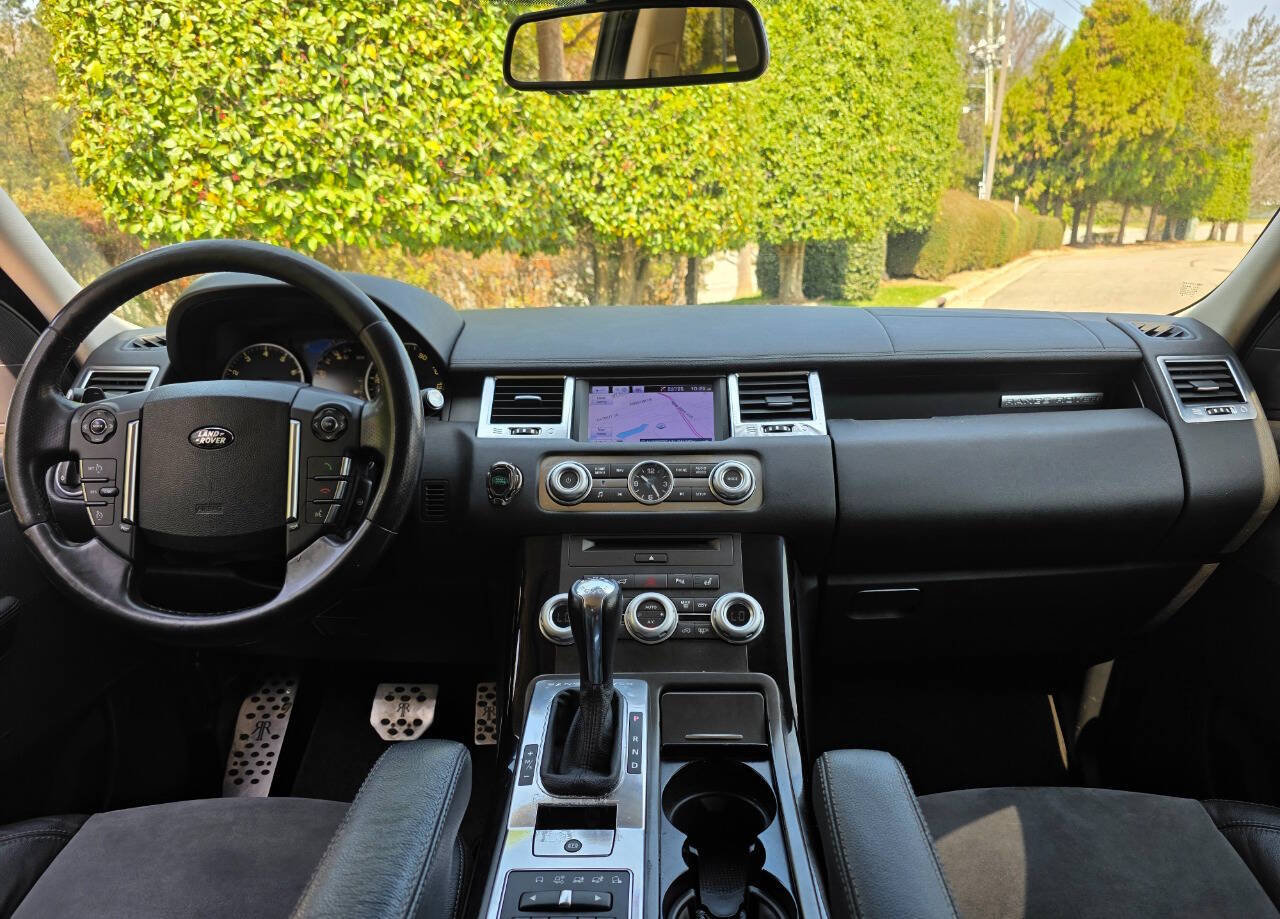 Used 2013 Land Rover Range Rover Sport HSE AWD/4WD image 16