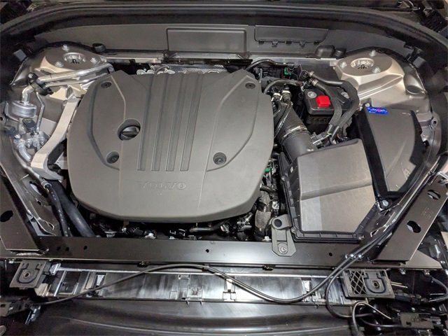 New 2026 Volvo XC60 B5 Ultra w/ Protection Package Premier image 11