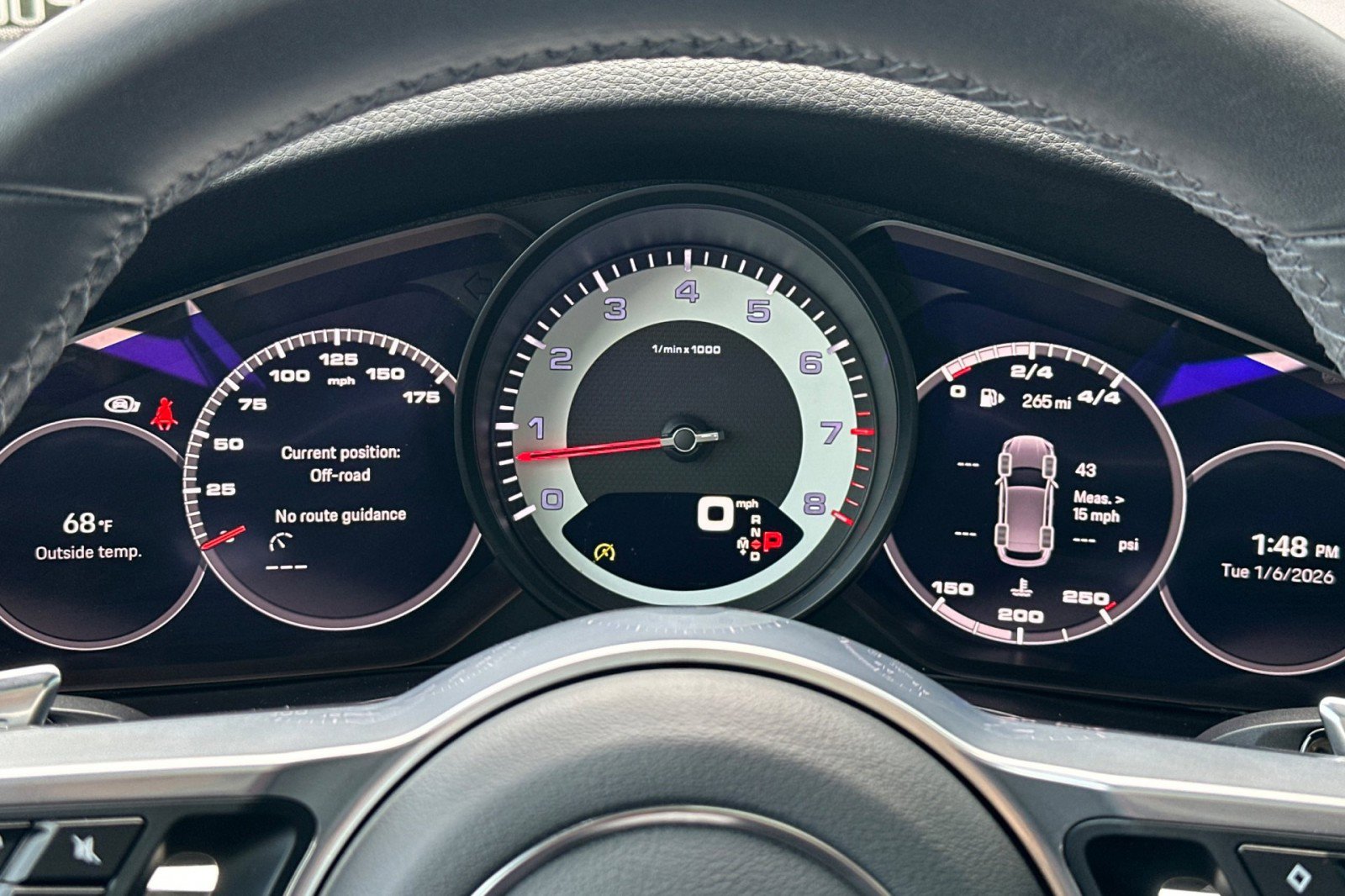 Used 2023 Porsche Cayenne image 25