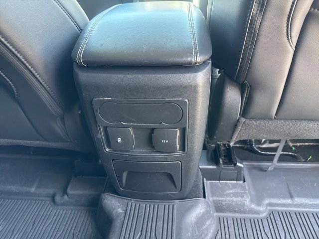 Used 2023 Ford Explorer XLT w/ Equipment Group 202A RWD image 31