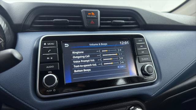 Used 2025 Nissan Versa SV FWD image 37